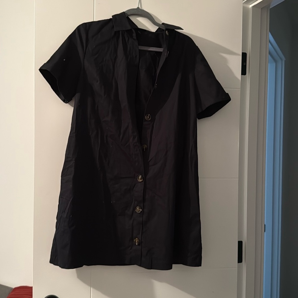 Black loose mini dress with pockets
